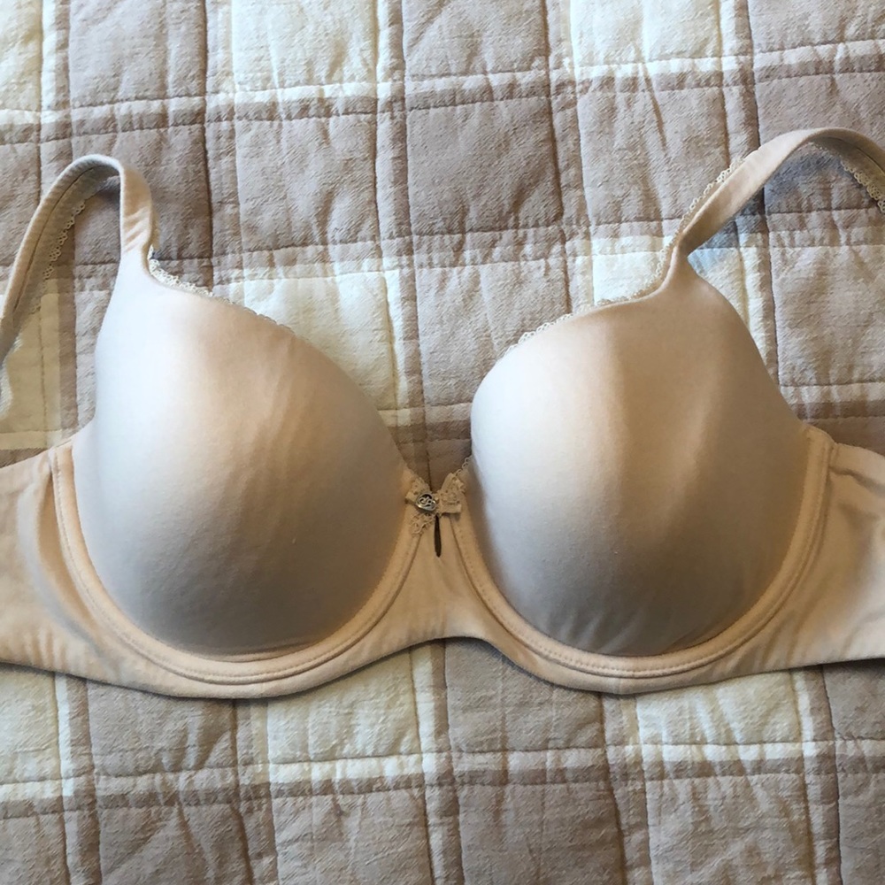 Victoria Secret 32DDD Demi Bra
